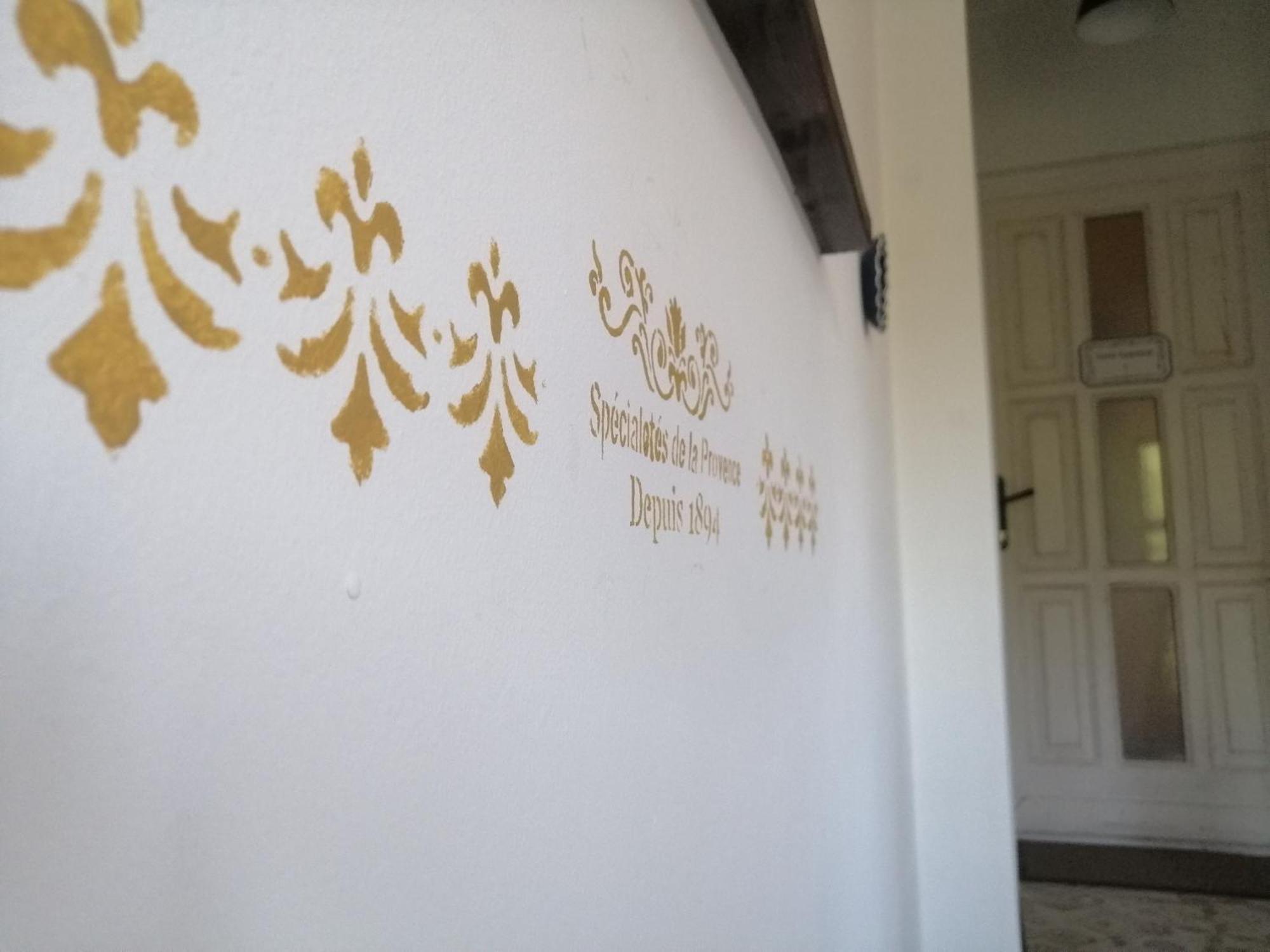 Kuria Apartman With Private Jacuzzi And Pool Budapest Bagian luar foto