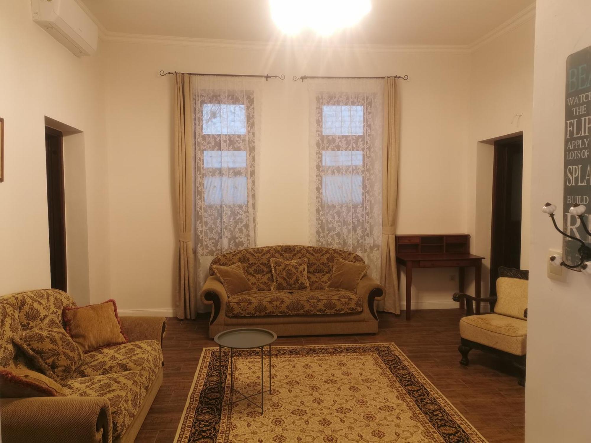 Kuria Apartman With Private Jacuzzi And Pool Budapest Bagian luar foto